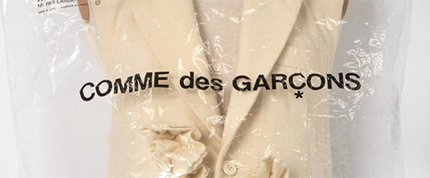COMME des GARÇONS